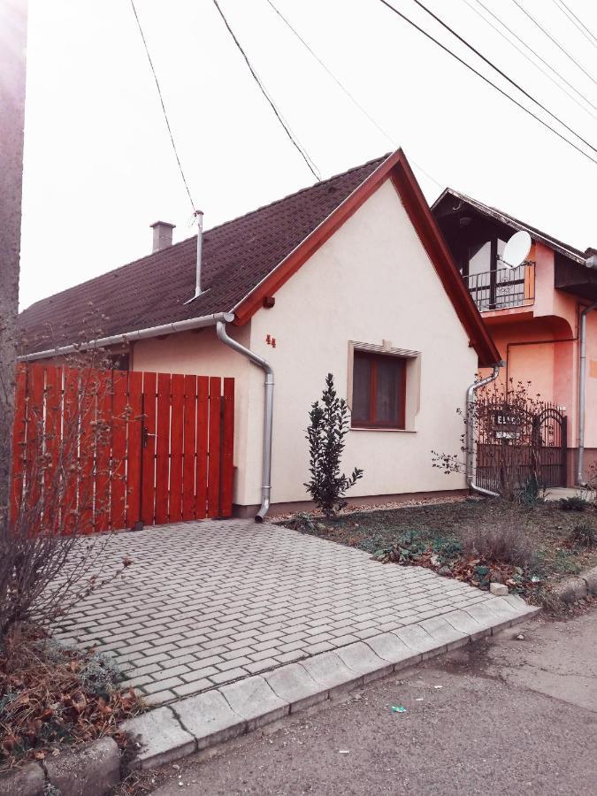 Napvirag Vendeghaz Βίλα Keszthely Εξωτερικό φωτογραφία